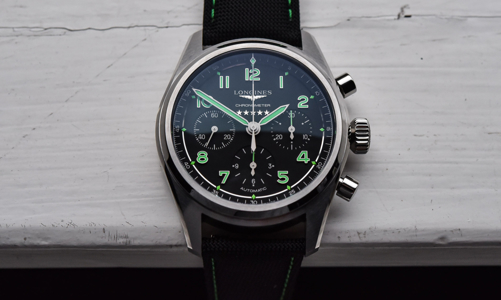 Longines Spirit Pioneer Edition: điểm nhấn xanh neon và không có lịch ngày