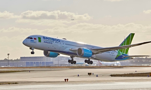 Bamboo Airways tiếp tục giữ “ngôi vương” đúng giờ top 3 hãng bay nội địa lớn nhất tháng 6/2022
