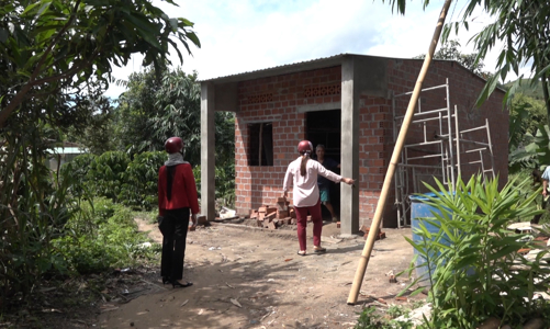 Hộ nghèo được hỗ trợ 40 triệu đồng khi xây nhà mới