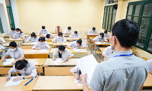 Các điểm thi tại Hà Nội nghiêm túc, tăng cường công tác an ninh