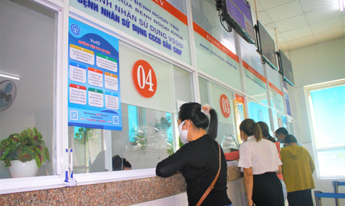 Hơn 253.000 lượt khám chữa bệnh bằng căn cước công dân gắn chip