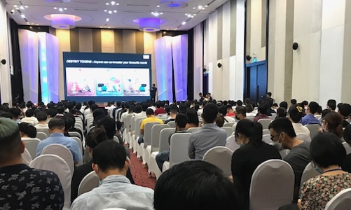 Hơn 1.000 người yêu công nghệ và khởi nghiệp quy tụ tại sự kiện Google I/O Extended MienTrung 2022