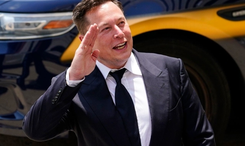 Elon Musk chính thức 