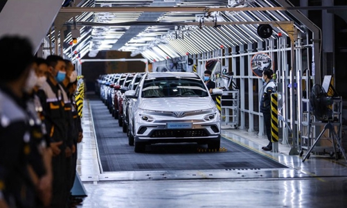 Vinfast có dễ dàng chiếm lĩnh thị trường ô tô điện tại Việt Nam?