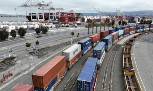 Tăng trưởng âm hai quý liền, kinh tế Mỹ vì sao chưa bị gọi là suy thoái?