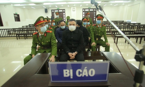 Trùm đa cấp dụ dỗ hơn 68.000 nhà đầu tư nhận “trái đắng”