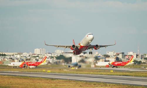 Quý 2/2022, Vietjet đạt doanh thu vận chuyển hành khách tăng 15% so với trước dịch