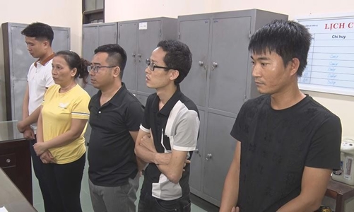 Triệt phá đường dây làm giả 2.500 bộ hồ sơ cấp giấp phép lái xe