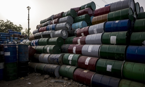 Cuộc chiến giá dầu ở Ấn Độ giữa Nga và Saudi Arabia