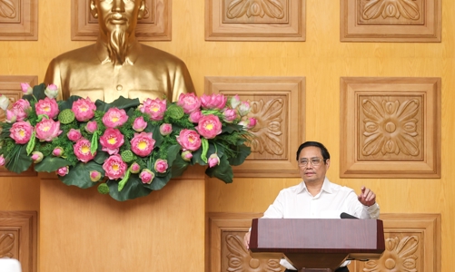 Thủ tướng yêu cầu phải nâng cao hiểu biết và kỹ năng dùng dịch vụ tài chính của người dân