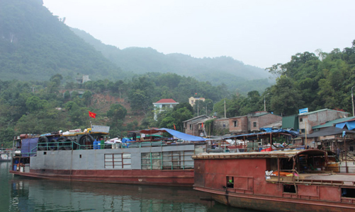 Khẩn trương rà soát hàng trăm phương tiện thủy cỡ nhỏ trốn đăng kiểm tại Sơn La