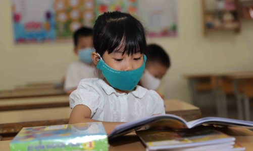 Hà Nội tạm thời chưa thu học phí năm học 2022-2023