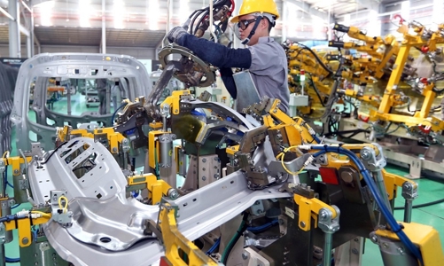 PMI tăng lên 52,7 điểm, ngành sản xuất Việt Nam đã lấy lại động lực tăng trưởng