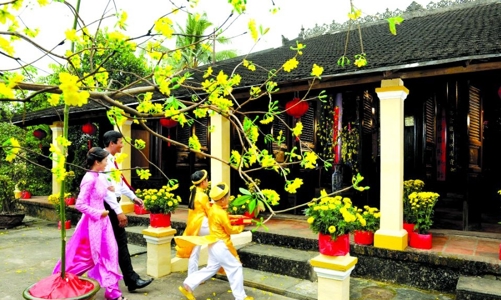 Công đoàn đề xuất nghỉ Tết Nguyên đán 8 ngày 