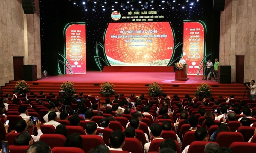 Vinh danh 300 nông dân tiêu biểu, xuất sắc toàn quốc  