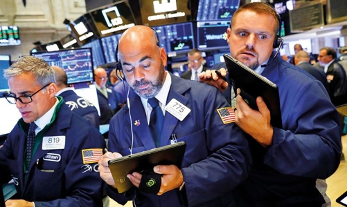 Chứng khoán Mỹ, châu Âu bán tháo dữ dội sau báo cáo lạm phát “nóng” hơn dự kiến
