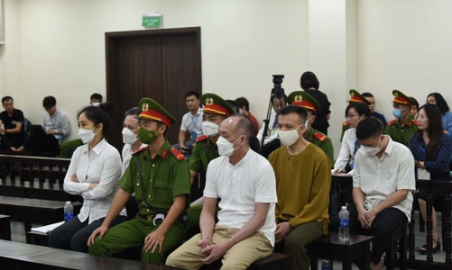 Vụ giám đốc bệnh viện  “chạy án”: Đường đi của hơn 2,6 triệu USD