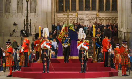 Lễ tang Nữ hoàng Anh vừa kết thúc, giới truyền thông đua nhau dự đoán tổng chi phí