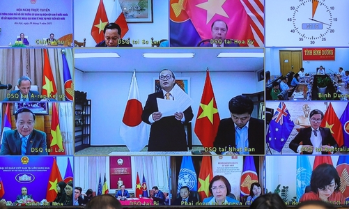 Các cơ quan đại diện Việt Nam tích cực thực hiện ngoại giao kinh tế 