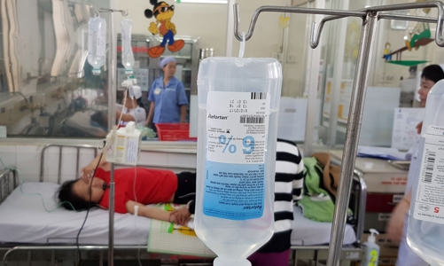 Bắt đầu nhập khẩu được túi dịch truyền điều trị sốc sốt xuất huyết