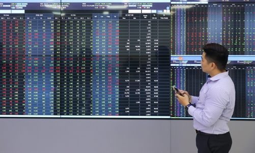 Điểm đến của dòng tiền trong dài hạn vẫn là chứng khoán