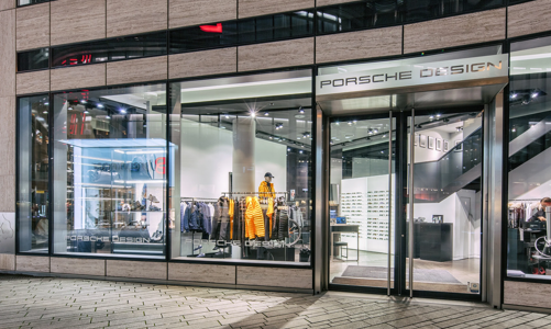 Từ sang chảnh đến lạ lùng, các sản phẩm của Porsche Design đều cháy hàng