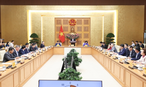 Thủ tướng mong muốn hệ thống ngân hàng đóng góp nhiều hơn cho sự phát triển của đất nước