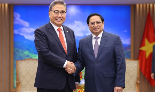 Thủ tướng đề nghị Chính phủ Hàn Quốc tiếp tục coi Việt Nam là đối tác trọng tâm về hợp tác phát triển