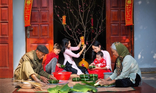 Trình Thủ tướng 2 phương án nghỉ Tết Nguyên đán năm 2023 