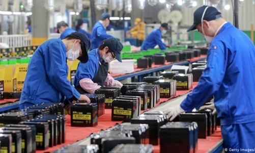 Mcredit mạnh tay giảm gần 50% lãi suất cho toàn bộ khách hàng công nhân