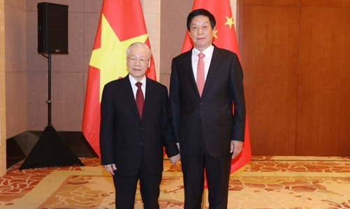 Tổng Bí thư Nguyễn Phú Trọng hội kiến Chủ tịch Quốc hội Trung Quốc Lật Chiến Thư