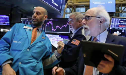 Chứng khoán Mỹ cắm đầu rơi sau cuộc họp báo của Chủ tịch Fed, giá dầu vẫn tăng