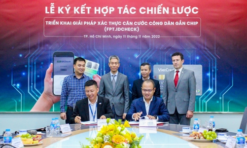 VietCredit hợp tác FPT IS triển khai giải pháp xác thực căn cước công dân gắn chip
