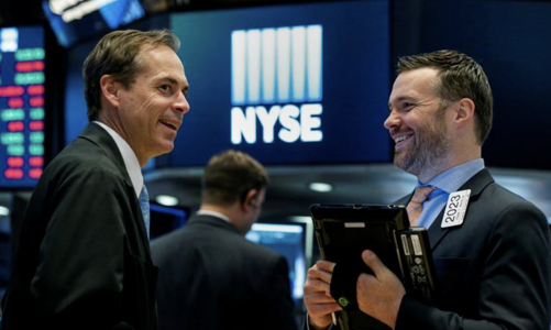 Chứng khoán Mỹ tiếp tục tăng mạnh, giá dầu giữ đà đi lên nhờ tin từ Trung Quốc