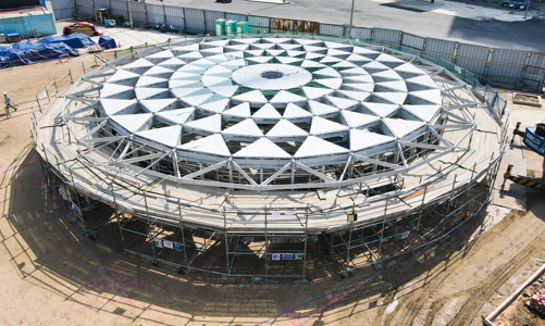 Lắp kính giếng trời khổng lồ cho ga trung tâm Bến Thành tuyến metro số 1 Bến Thành – Suối Tiên