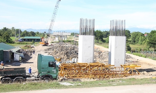 Tiến độ cao tốc Diễn Châu - Bãi Vọt mới đạt 16,5%, Bộ Giao thông vận tải quyết loại 3 nhà thầu yếu