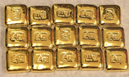 Giá vàng giảm xuống đáy gần 2 tuần, giới chuyên gia bi quan