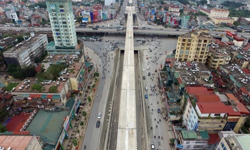 Hà Nội cấp tập làm hầm chui để 