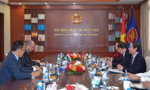 Hungary dành 200 học bổng mỗi năm cho học sinh Việt Nam