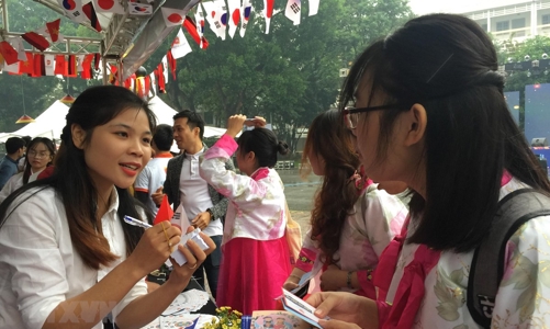 Thị trường du học khởi sắc