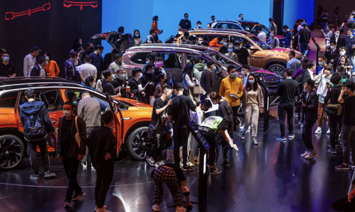 Covid ở Trung Quốc đe doạ kinh tế toàn cầu thế nào?