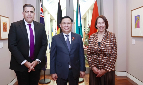 Chủ tịch Quốc hội đề nghị Australia tạo điều kiện cho doanh nghiệp Việt Nam tăng đầu tư tại Australia