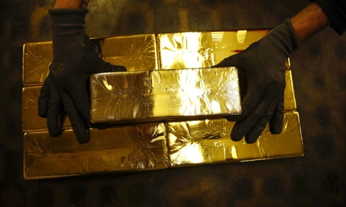 Giá vàng thế giới bật tăng trở lại, trong nước nhích nhẹ