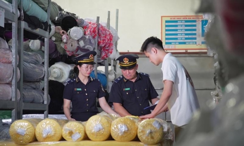 Ngành hải quan xử lý trên 16.000 vụ việc vi phạm, tăng thu ngân sách nhà nước 425 tỷ đồng