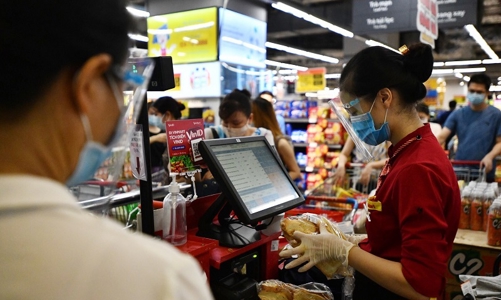 Doanh nghiệp dịch vụ “khát” lao động cuối năm