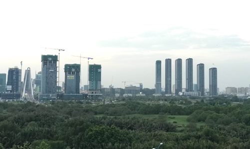 Bất động sản TP.HCM: Nhiều phân khúc phục hồi, giá tăng nhưng giao dịch giảm một nửa