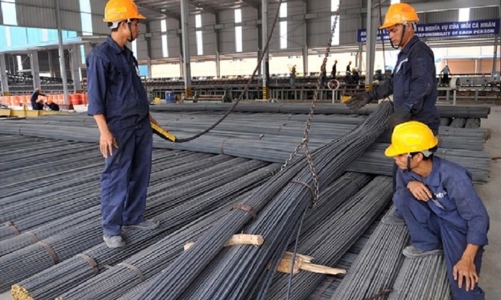 Thị trường thép tiếp tục ảm đạm, giảm cả sản xuất và tiêu thụ