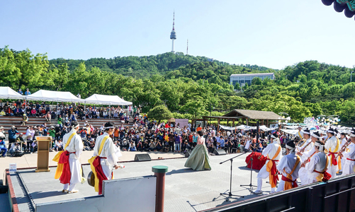 Vì sao kỳ nghỉ Tết Nguyên đán “đắt” tour du lịch nước ngoài?