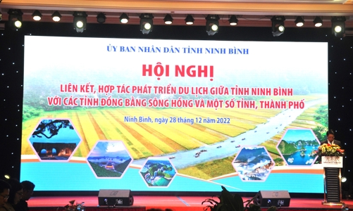 Ninh Bình đẩy mạnh liên kết vùng để phát triển ngành công nghiệp không khói