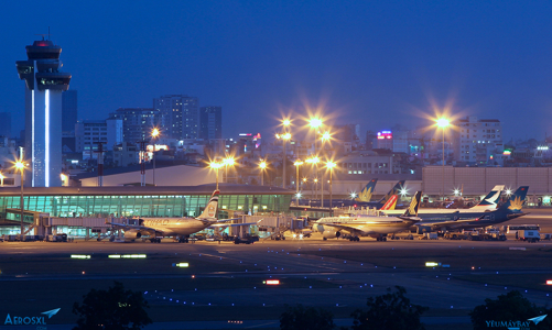 Cận Tết, hàng không tăng chuyến bay đêm, taxi, xe buýt phục vụ dịp cao điểm